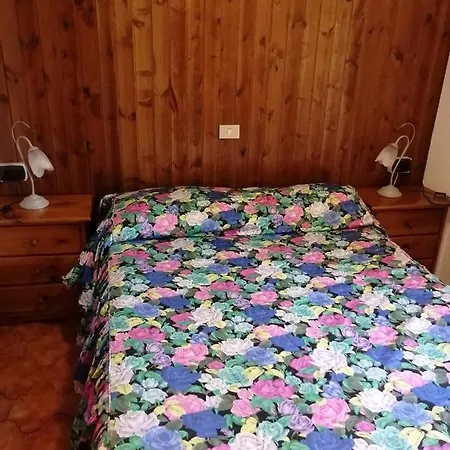 Le Conifere Garden Holiday home *