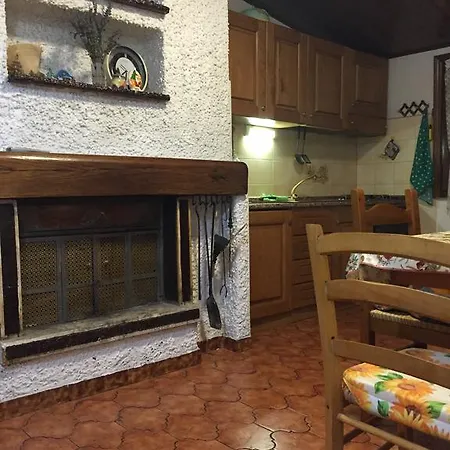 Le Conifere Garden Holiday home *