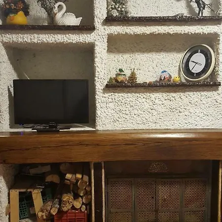 Le Conifere Garden Holiday home *